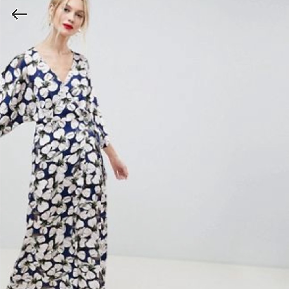 Kimono sleeve floral wrap dress